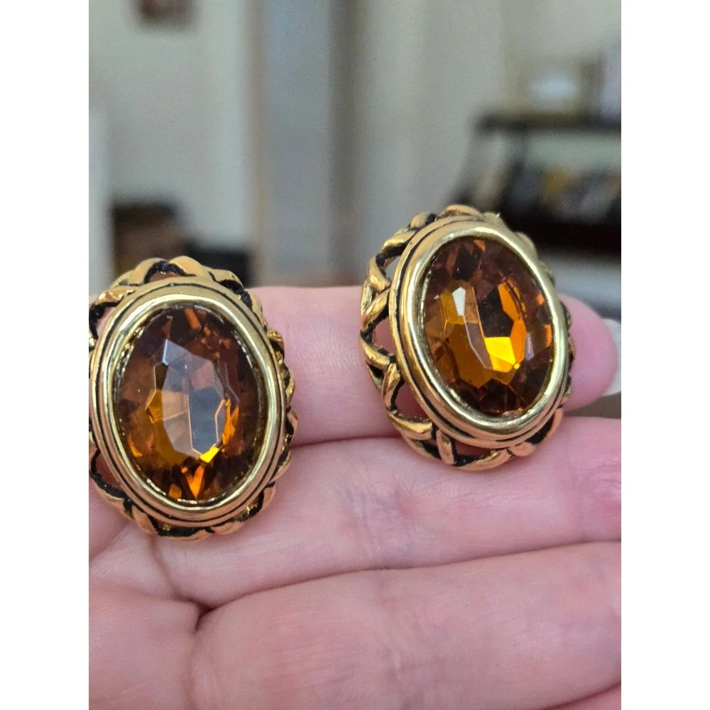 Amber Color Glass Goldtone Earrings Chunky Clip Vintage Fall Colors Autumn